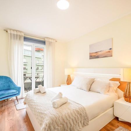 ליסבון Guestready - Happy Home In Santa Cruz מראה חיצוני תמונה
