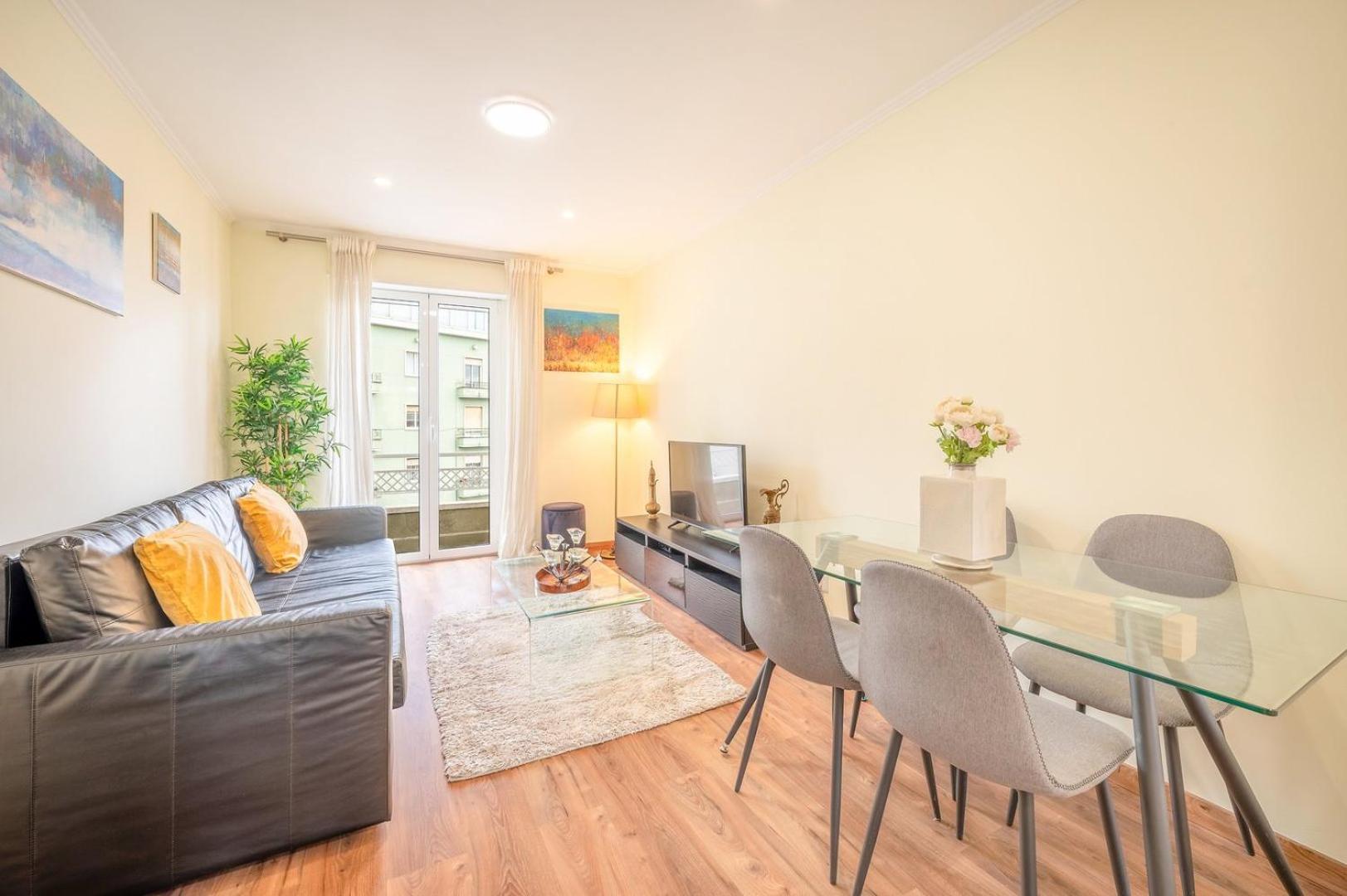 ליסבון Guestready - Happy Home In Santa Cruz מראה חיצוני תמונה